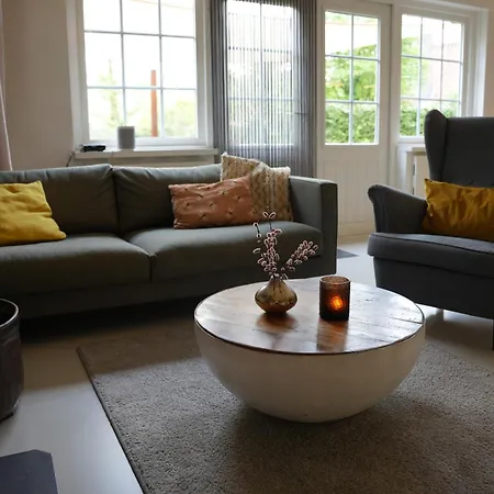 Holiday home De Brittenburg 4-persoons, Finse Sauna, Hottub, Sunshower, Grote Zonnige Omheinde Tuin, Wifi En Huisdier Vriendelijk