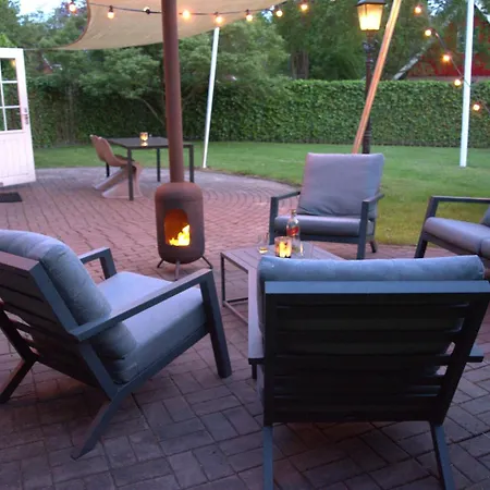 De Brittenburg 4-persoons, Finse Sauna, Hottub, Sunshower, Grote Zonnige Omheinde Tuin, Wifi En Huisdier Vriendelijk Feriehus Lievelde