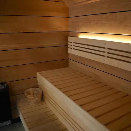De Brittenburg Met Prive Hottub & Sauna 4-Persoons Feriehus *