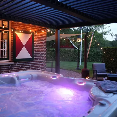 De Brittenburg Met Prive Hottub & Sauna 4-Persoons Feriehus *