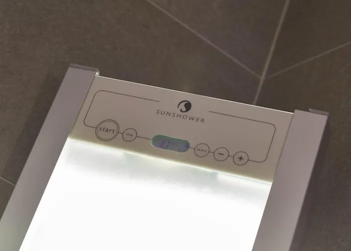 De Brittenburg 4-persoons, Finse Sauna, Hottub, Sunshower, Grote Zonnige Omheinde Tuin, Wifi En Huisdier Vriendelijk Semesterbostad