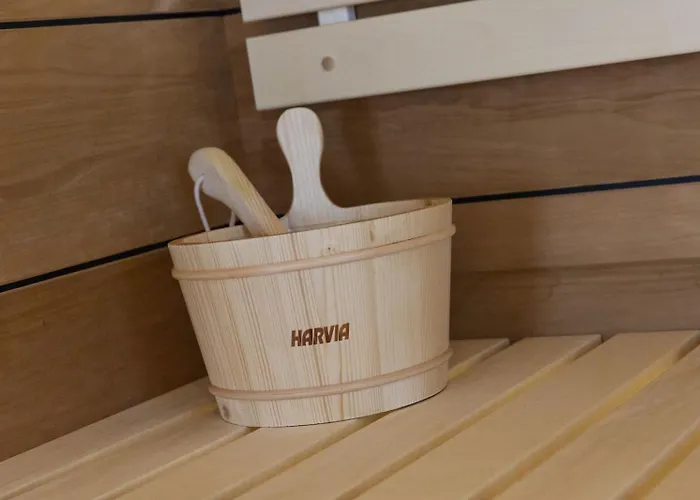 Semesterbostad De Brittenburg 4-persoons, Finse Sauna, Hottub, Sunshower, Grote Zonnige Omheinde Tuin, Wifi En Huisdier Vriendelijk