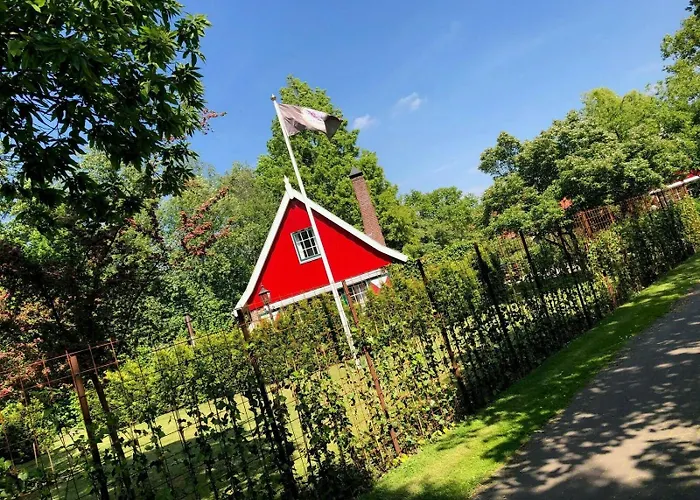 Semesterbostad De Brittenburg 4-persoons, Finse Sauna, Hottub, Sunshower, Grote Zonnige Omheinde Tuin, Wifi En Huisdier Vriendelijk *