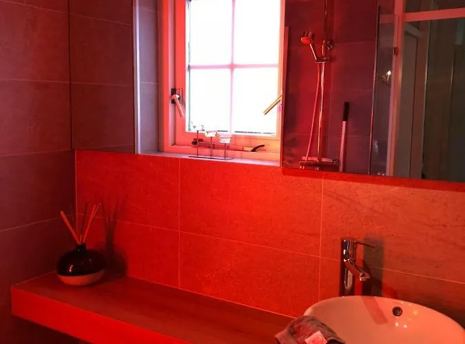 De Brittenburg 4-persoons, Finse Sauna, Hottub, Sunshower, Grote Zonnige Omheinde Tuin, Wifi En Huisdier Vriendelijk Semesterbostad