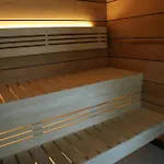 De Brittenburg 4-persoons, Finse Sauna, Hottub, Sunshower, Grote Zonnige Omheinde Tuin, Wifi En Huisdier Vriendelijk *
